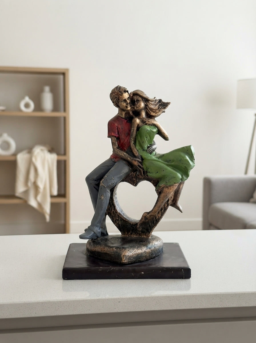 Romantic Couple Heart Statue | Love Decor