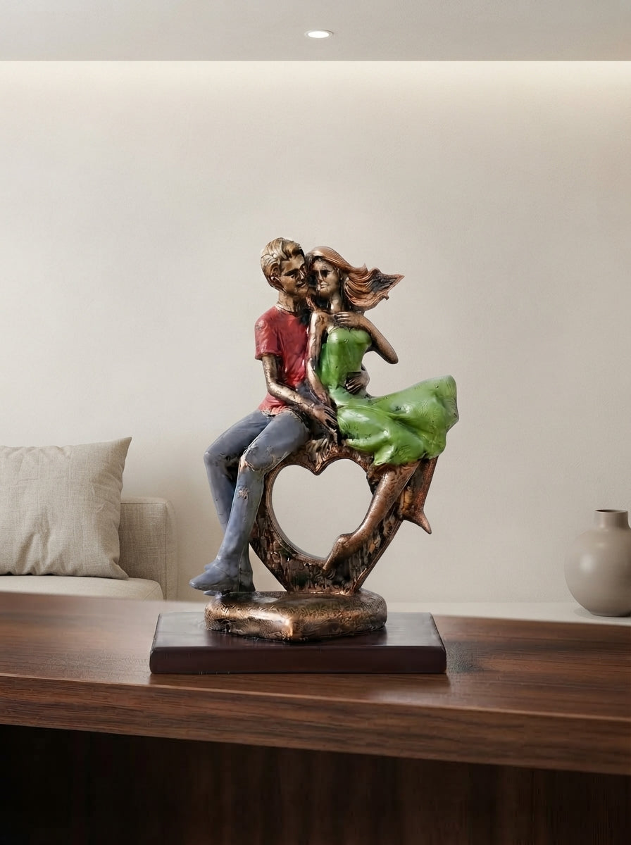 Romantic Couple Heart Statue | Love Decor