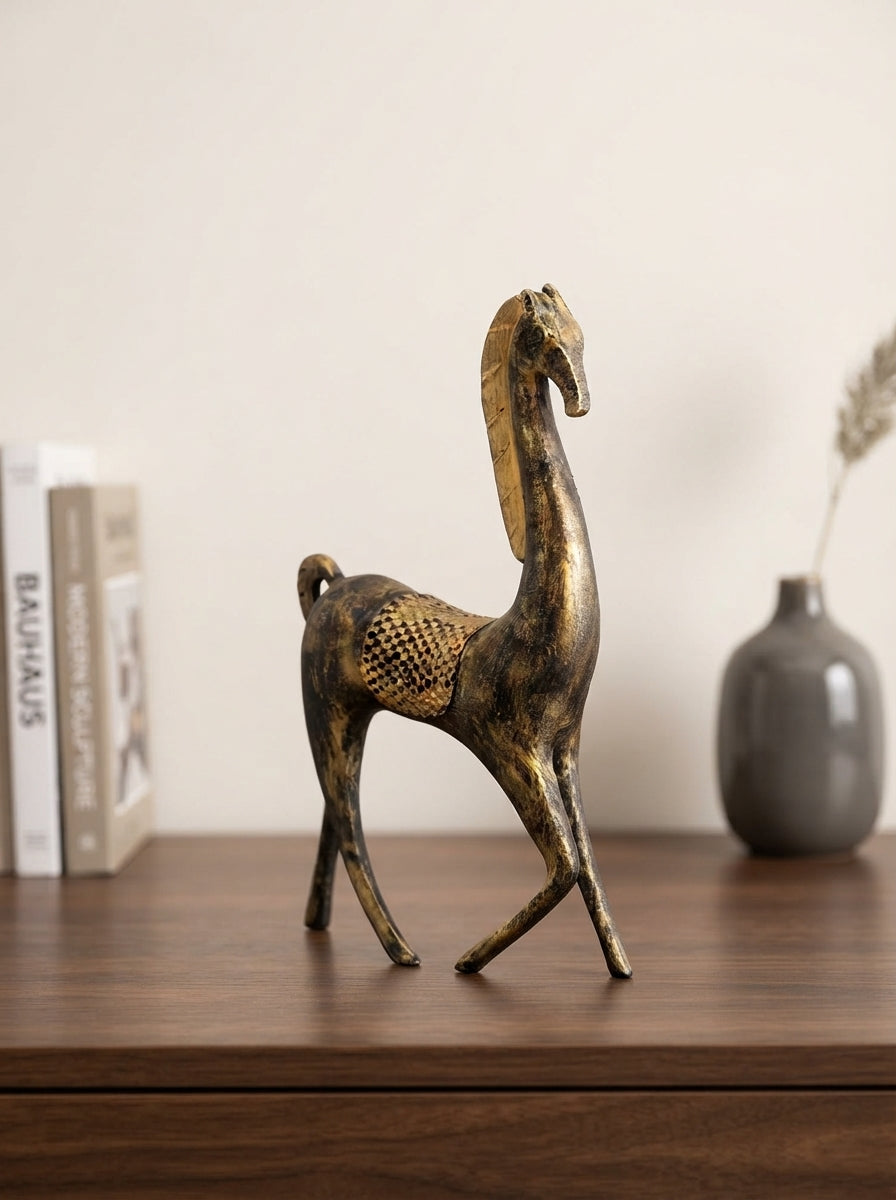 Bronze Gold Modern Giraffe Statue | Sculptural Decor