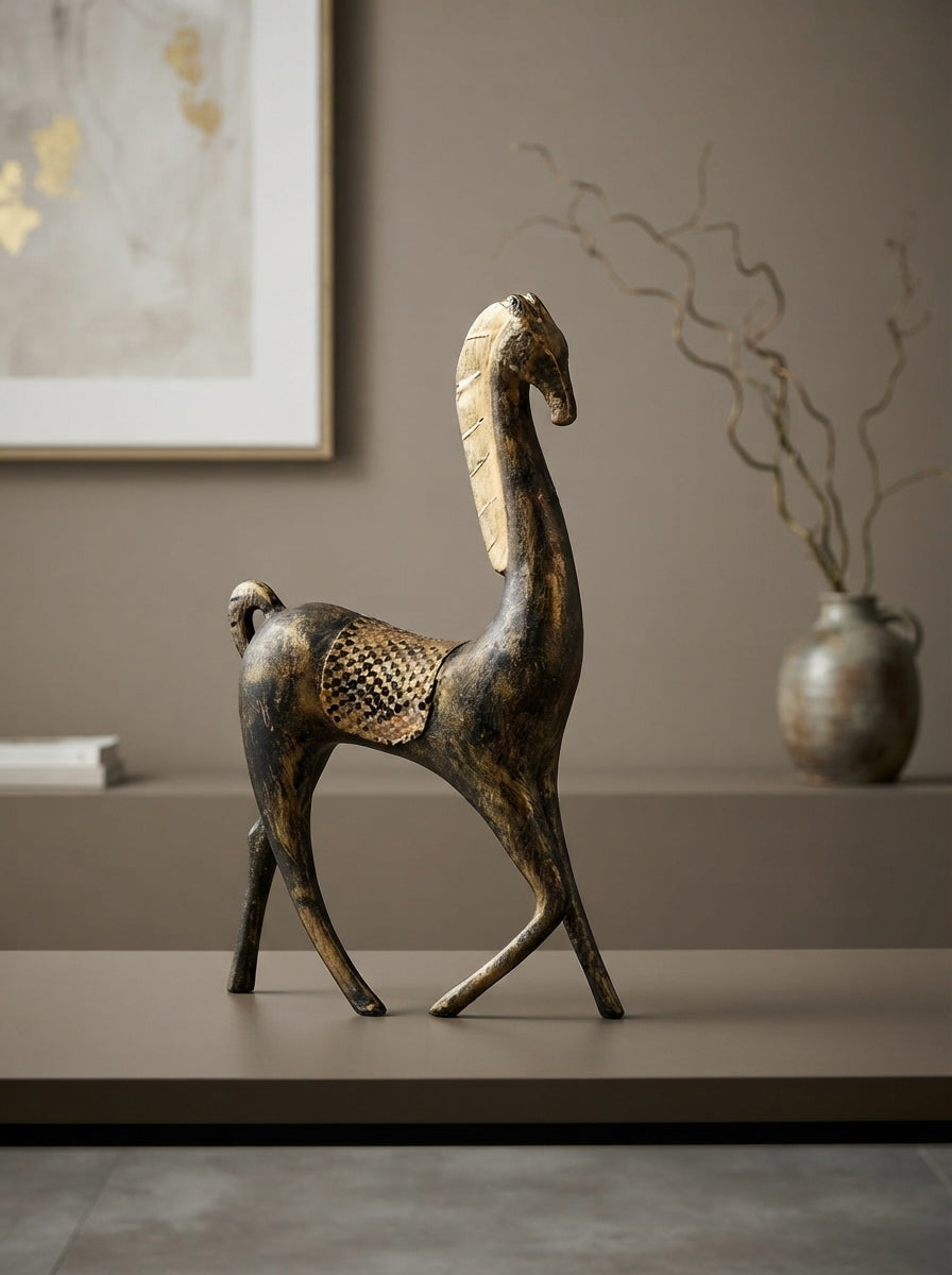 Bronze Gold Modern Giraffe Statue | Sculptural Decor