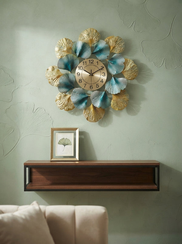 Ginkgo Leaf Wall Clock 31" x 31" – Decorative Metal Nature Wall Clock for Living Room & Home Decor
