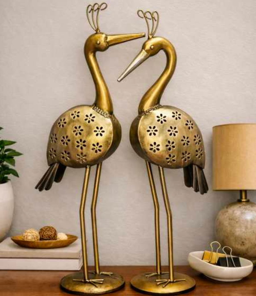 Floral Cutout Crane Table Décor – Elegant Artistic Accent for Modern Interiors